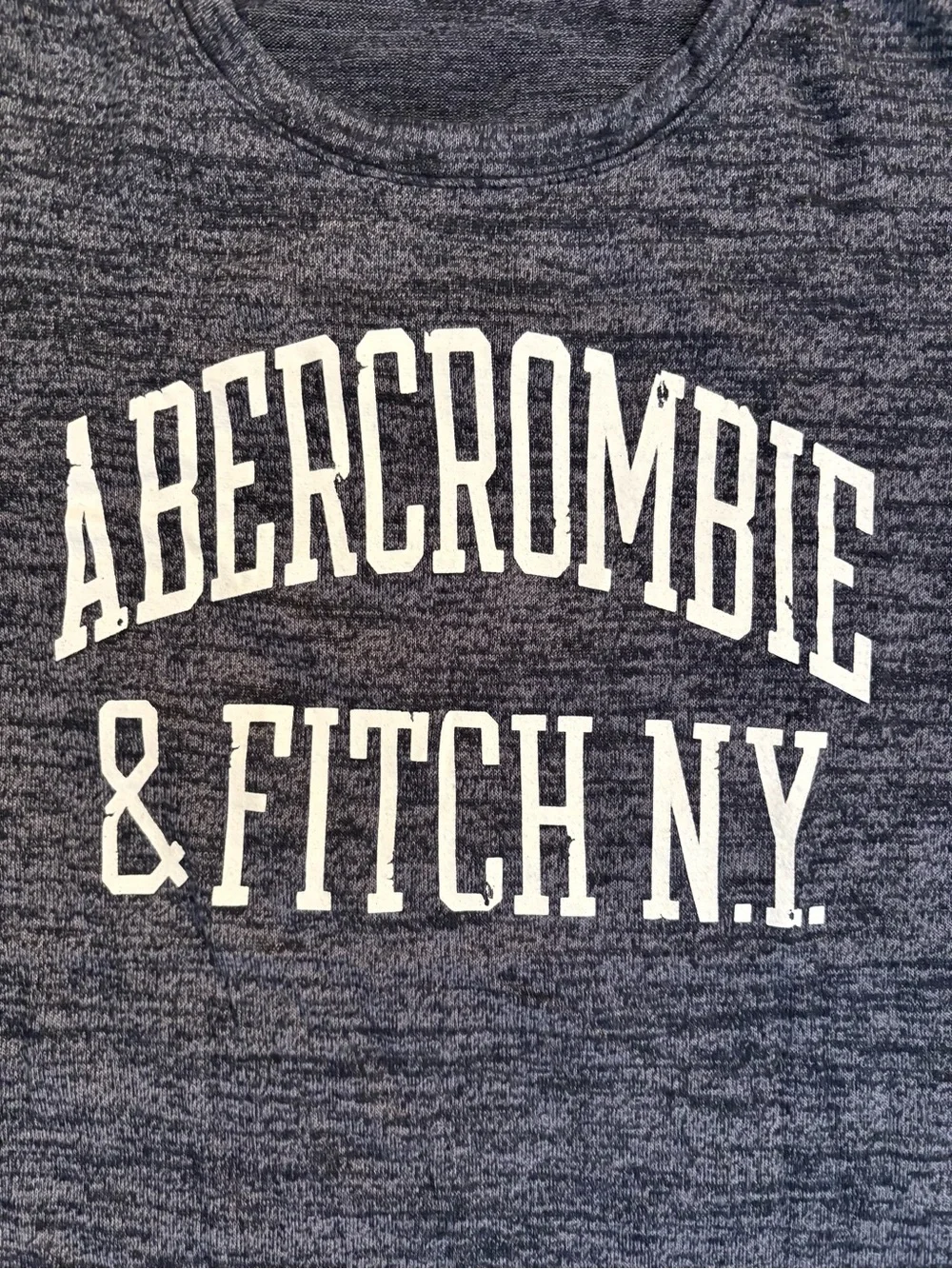 Abercrombie & Fitch XS Graphic Tee Bundle | 3 Pack Logo Tees | Y2K Casual Basics